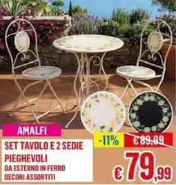 Satur AMALFI SET TAVOLO E 2 SEDIE PIEGHEVOLI DA ESTERNO IN FERRO DECORI ASSORTITI offerta