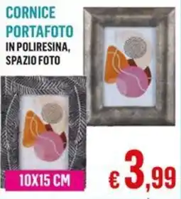 Satur CORNICE PORTAFOTO IN POLIRESINA offerta
