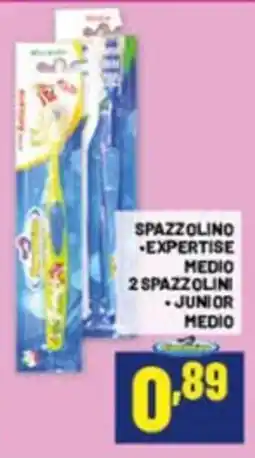 Risparmio Casa SPAZZOLINO EXPERTISE MEDIO offerta