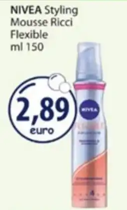 Acqua & Sapone NIVEA Styling Mousse Ricci Flexible offerta