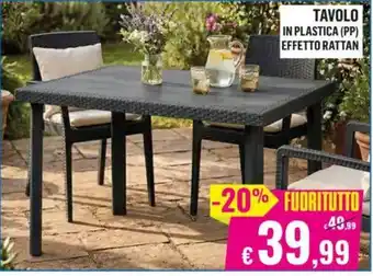 TAVOLO IN PLASTICA (PP) EFFETTO RATTAN