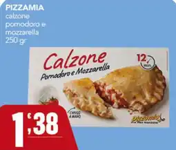 Gruppo di Palo Calzone Pomodoro e Mozzarella offerta