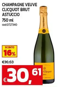 C+C maxigross Champagne Veuve Clicquot Brut Astuccio offerta