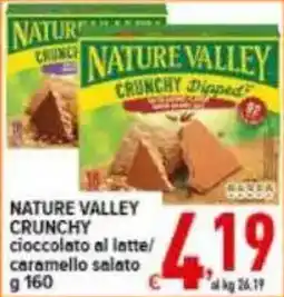 Iper Triscount Nature Valley Crunchy cioccolato al latte/caramello salato offerta