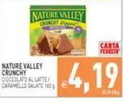 Iperfamily Nature Valley Crunchy Cioccolato al latte / Caramello salato offerta