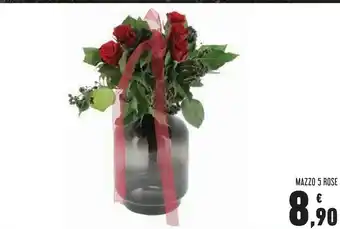 Conad Superstore Mazzo 5 rose offerta
