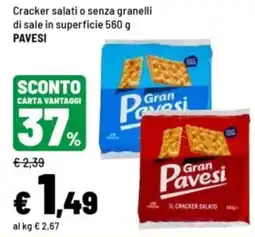 Iper La Grande Cracker salati o senza granelli di sale in superficie PAVESI offerta