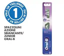 Italmark Spazzolini azione sbiancante/junior Oral-B offerta