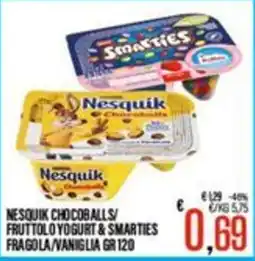 Supermercati EffePiù Nesquik Chocoballs/ Fruttolo Yogurt & Smarties offerta