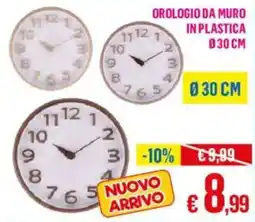 Satur Orologio da muro in plastica offerta