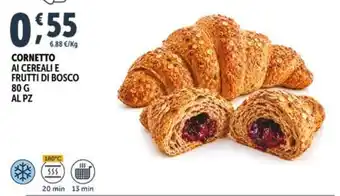 Cornetto ai cereali e frutti di bosco