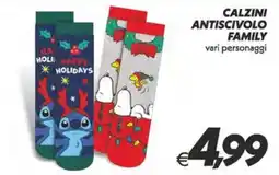 Iper Super Conveniente Calzini antiscivolo family vari personaggi offerta