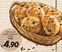Iper Super Conveniente Panino con cipolla croccante e olive offerta
