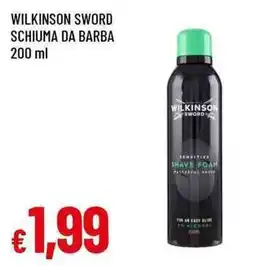 Famila Superstore Wilkinson Sword schiuma da barba offerta