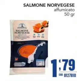 Gruppo di Palo Salmone norvegese affumicato offerta