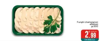 Funghi champignon affettati