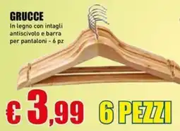 Casalandia Gruccie in legno con intagli antislivolo e barra per pantaloni offerta