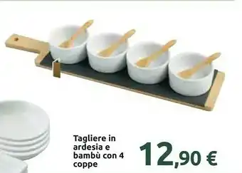 Tagliere in ardesia e bambù con coppe