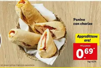 Panino con chorizo