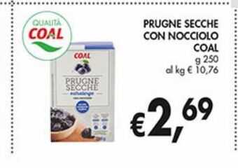 Prugne secche con nocciolo coal
