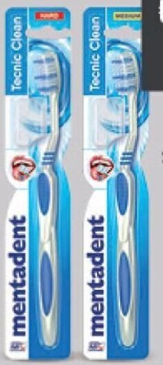 Mentadent Spazzolino Tecnic Clean Setole Medie/Dure