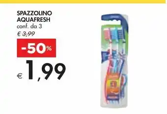 Spazzolino aquafresh