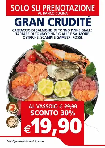 Gran cruditè di salmone, di tonno pinne gialle. tartare di tonno pinne gialle e salmone. ostriche, scampi e gamberi rossi