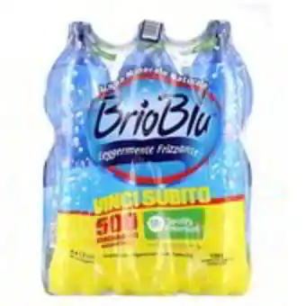 Acqua brio blu leggermente frizzante