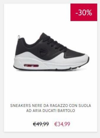 Sneakers nere da ragazzo