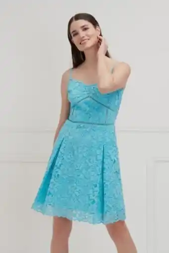 Vestido tirantes encaje