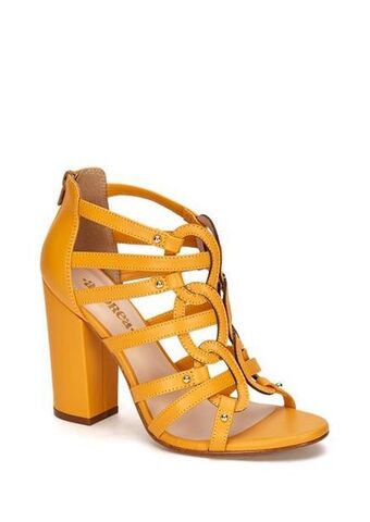 Andrea Zapatilla amarillo 2998466 oferta