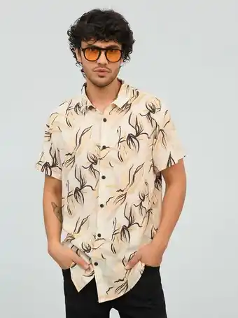 Cuidado con el Perro Camisa manga corta full hojas oferta