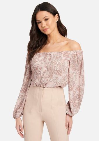 Bebe Off shoulder front button printed crepe bodysuit oferta