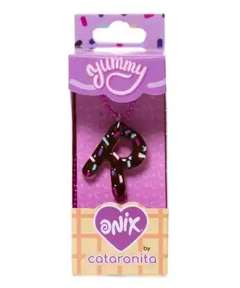 Collar choco letras r