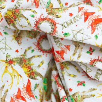Karma estampado navideño | renos y coronas