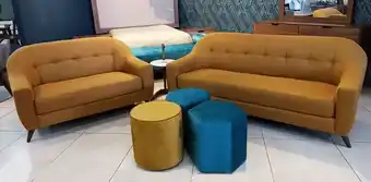 Muebles Dico Paquete sala nordic amarillo + 1 taburete noah mostaza + 2  taburetes thomas hexagonal azul oferta