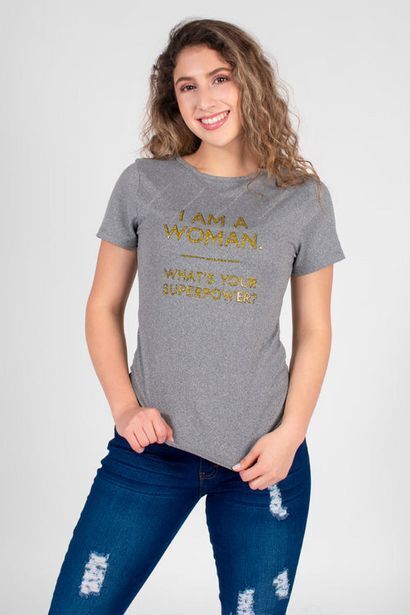 Santory Playera con estampado glitter "i am a woman" oferta