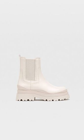 Stradivarius Botines planos elásticos suela track oferta