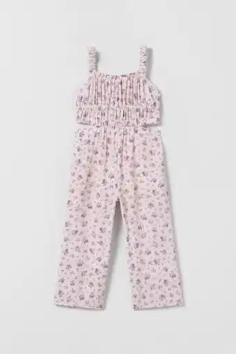 Mono cut out flores