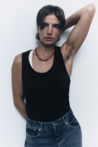 ZARA Camiseta rib oferta