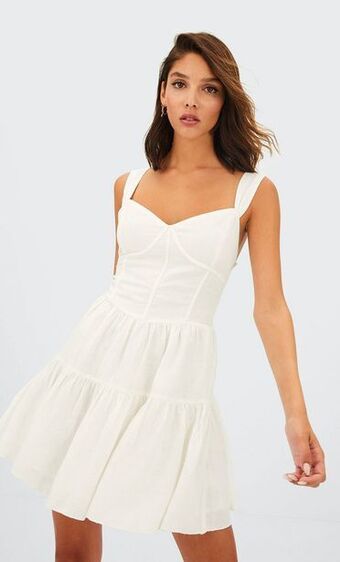 Stradivarius Vestido lino corset oferta
