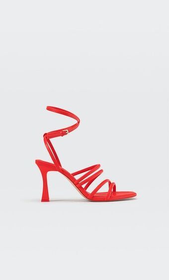 Stradivarius Sandalias tacón tiras oferta