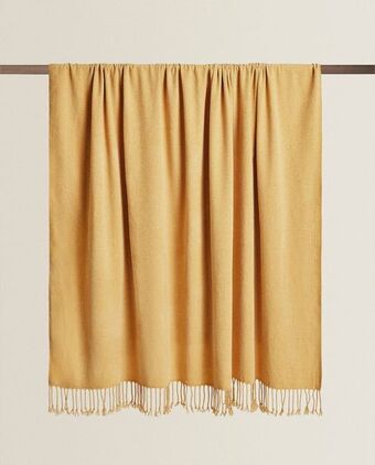 ZARA HOME Manta chenilla oferta