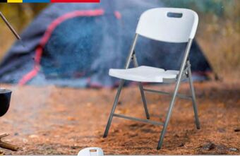 Silla plegable blanca