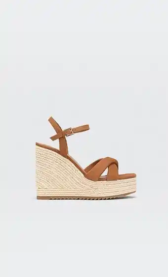 Stradivarius Cuñas yute hebilla oferta