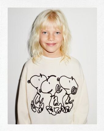 ZARA Sudadera snoopy ® peanuts™ oferta