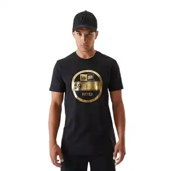New Era Playera manga corta new era essential visor sticker negra oferta