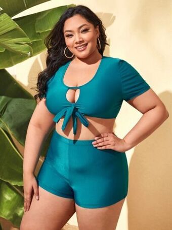 SHEIN Bañador bikini simple con nudo delantero oferta