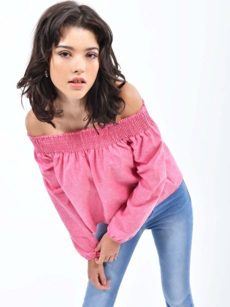 Blusa rosa best sale hombros descubiertos