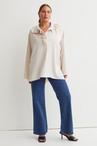 H&M Blusa con cuello de olán oferta